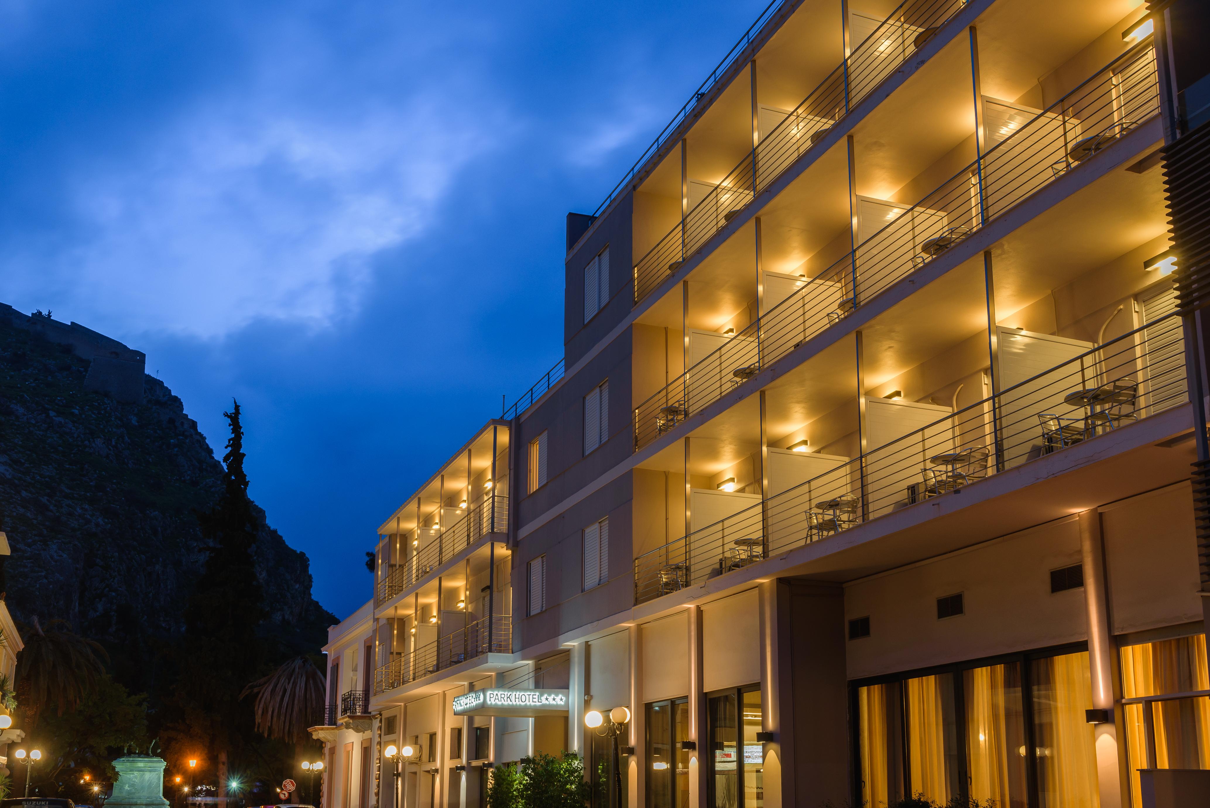 Park Hotel Нафплион Экстерьер фото