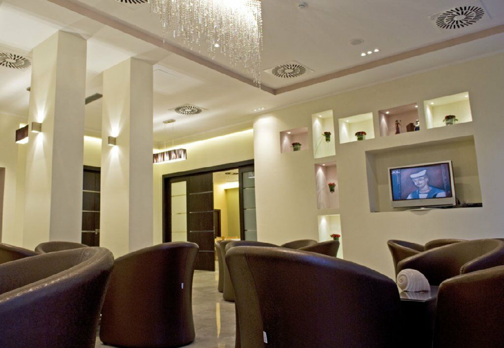 Park Hotel Нафплион Экстерьер фото